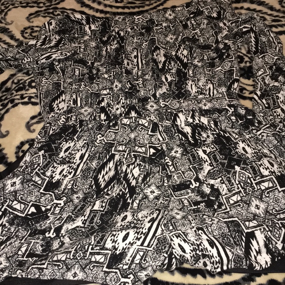 Romper - Picture 4 of 4
